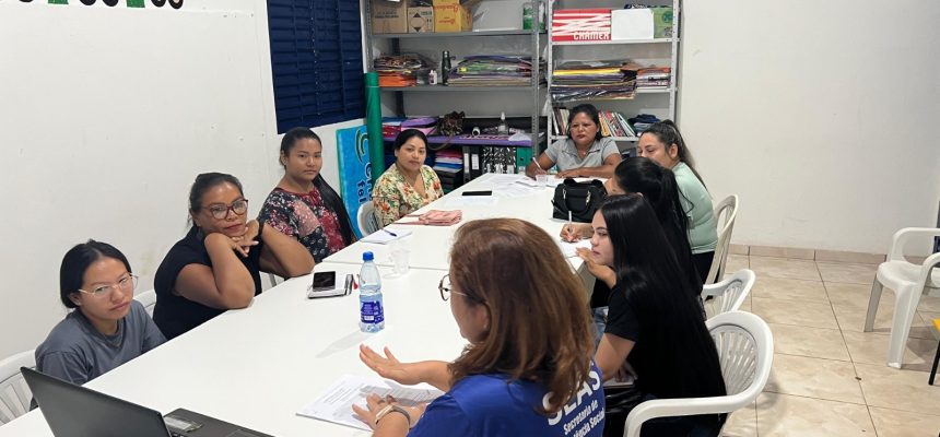 A Secretaria de Estado da Assistência Social (Seas) iniciou, nesta segunda-feira (20/01), as ações de apoio técnico aos trabalhadores atuantes do Sistema Único de Assistência Social (SUAS), no interior do estado. O primeiro município a receber o apoio técnico da Seas é Barcelos (a 399 quilômetros de Manaus).